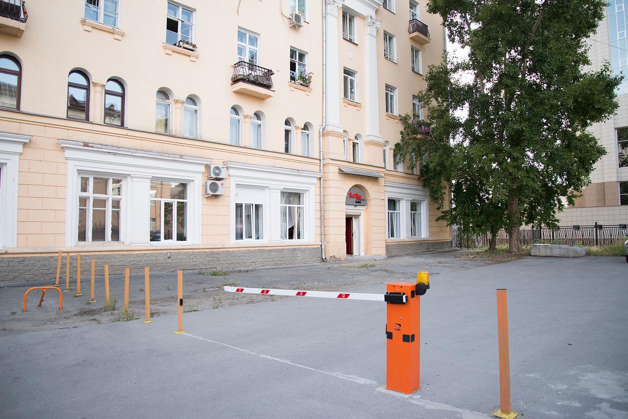 Redline Hostel Ekaterinburg Exterior photo